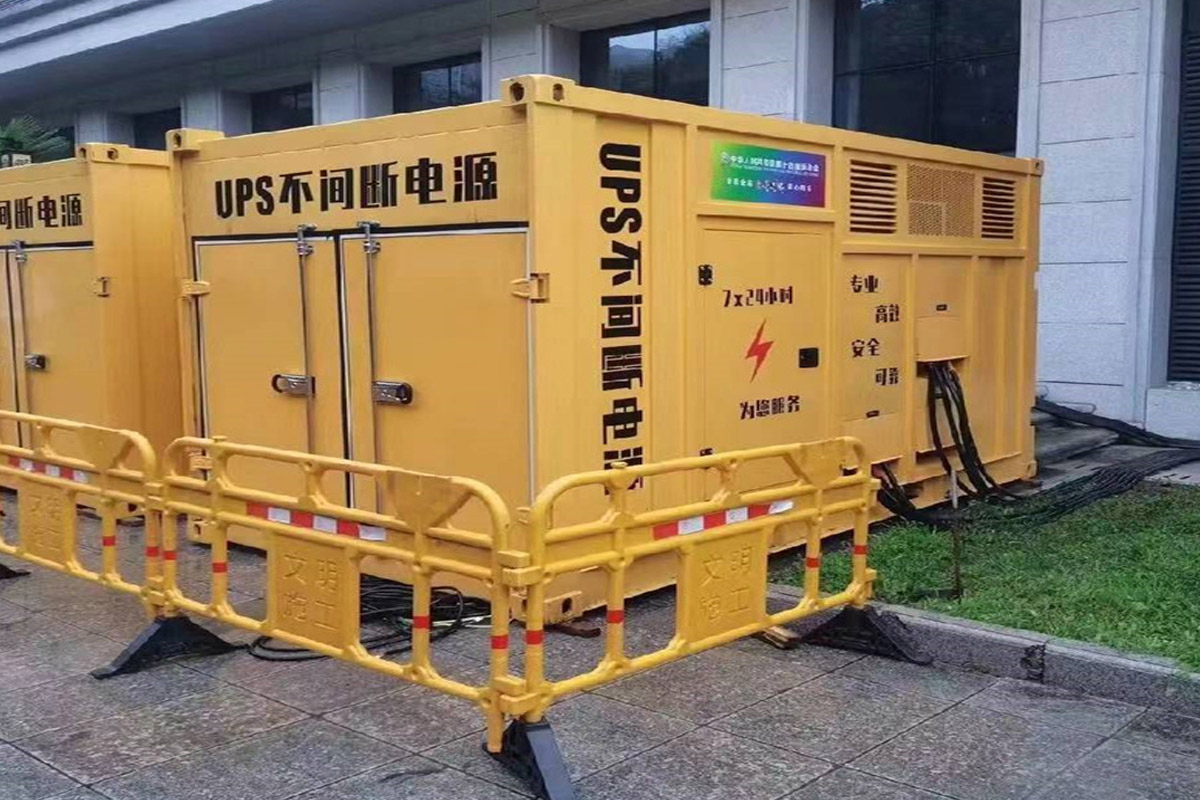 巴中发电机租赁施工现场